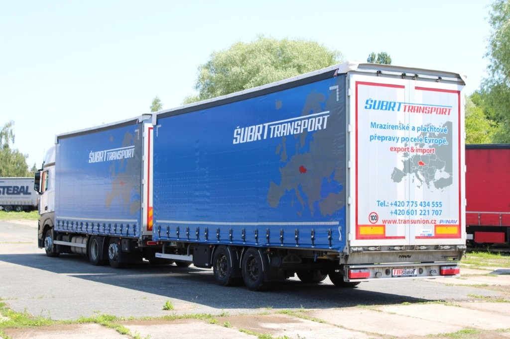 Mercedes-Benz Actros 2542 NAVIGACE + PANAV (8,20m x 2,48m x 3m) - Tovornjak s ponjavo: slika 3 Mercedes-Benz Actros 2542 NAVIGACE + PANAV (8,20m x 2,48m x 3m) - Tovornjak s ponjavo: slika 3