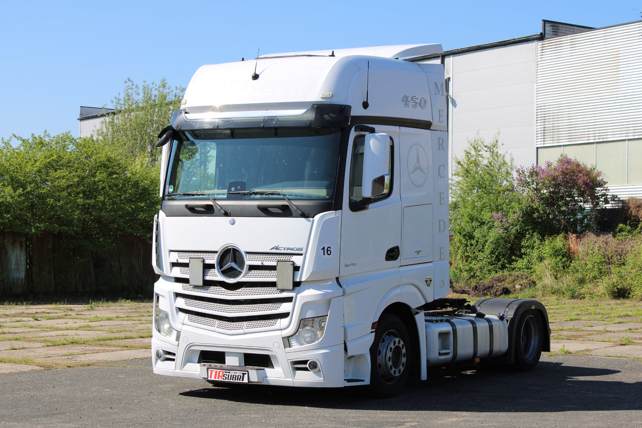 Mercedes-Benz Actros 1845 - Vlačilec: slika 2 Mercedes-Benz Actros 1845 - Vlačilec: slika 2