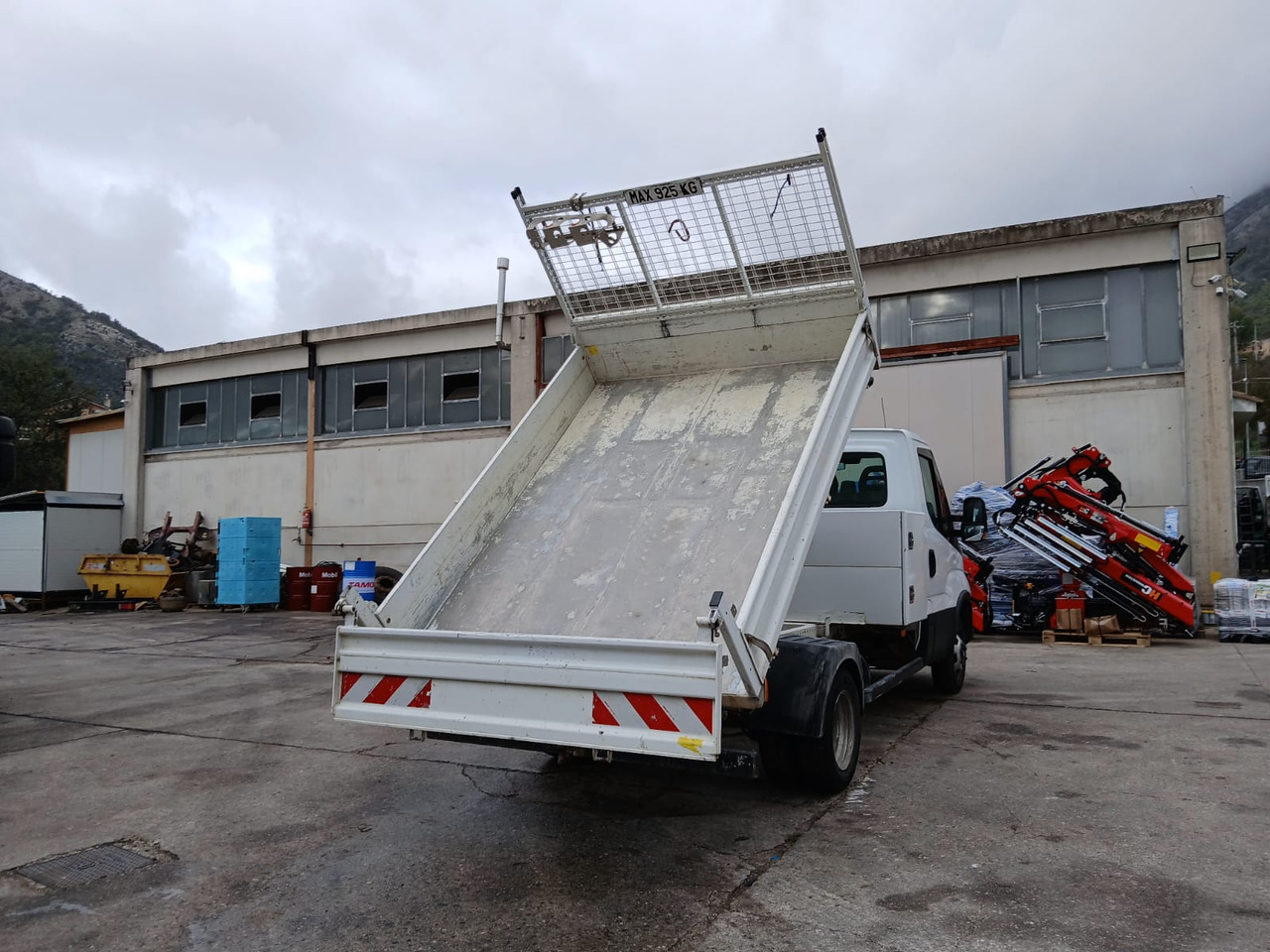 Tovornjak z dvigalom IVECO DAILY 35-120: slika 17