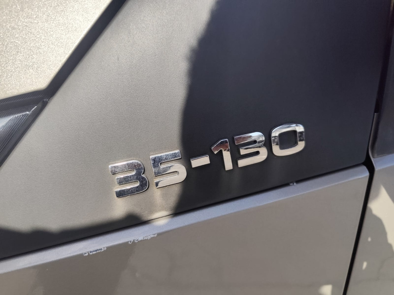 IVECO DAILY 35-130 - Tovornjak z dvigalom, Dostavno vozilo prekucnik: slika 4 IVECO DAILY 35-130 - Tovornjak z dvigalom, Dostavno vozilo prekucnik: slika 4