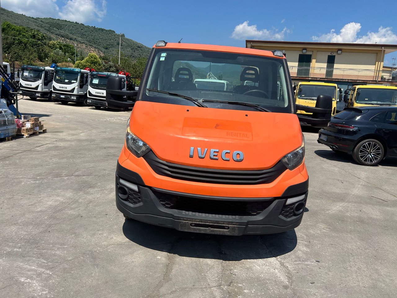 IVECO DAILY 35-140 - Dostavno vozilo s kesonom: slika 5 IVECO DAILY 35-140 - Dostavno vozilo s kesonom: slika 5