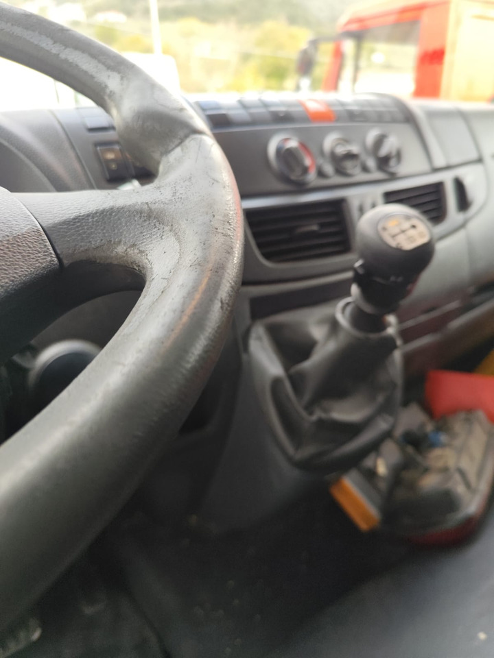 Tovornjak-šasija IVECO EUROCARGO 120E28P: slika 7 Tovornjak-šasija IVECO EUROCARGO 120E28P: slika 7