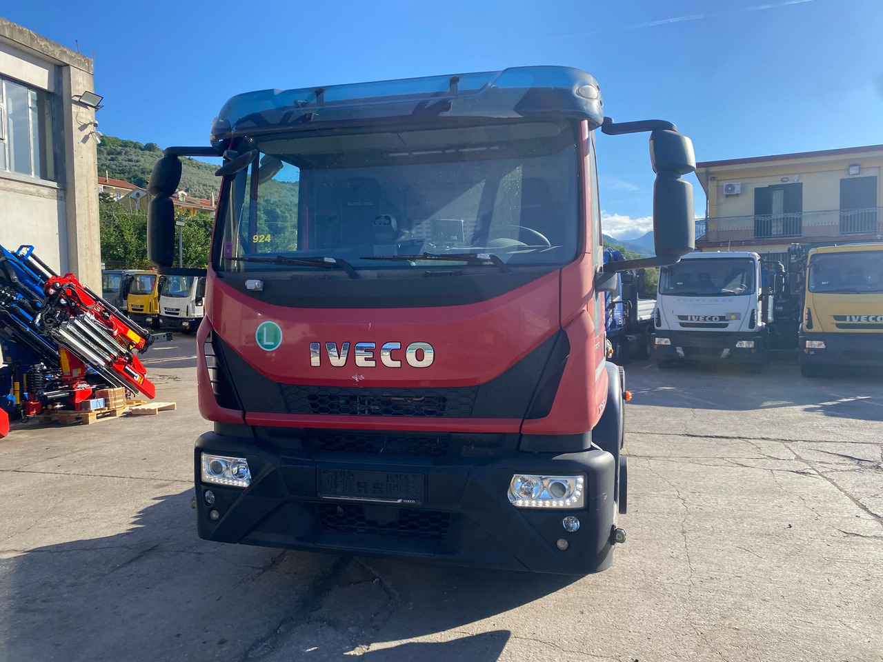 IVECO EUROCARGO 150-280 - Kotalni prekucni tovornjak: slika 5 IVECO EUROCARGO 150-280 - Kotalni prekucni tovornjak: slika 5