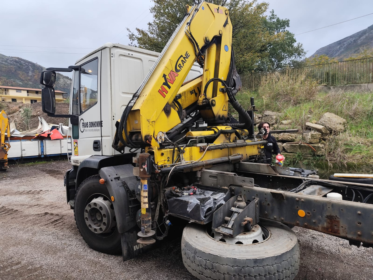 IVECO EUROCARGO 180E25 - Tovornjak z dvigalom, Tovornjak z dvigalom: slika 3 IVECO EUROCARGO 180E25 - Tovornjak z dvigalom, Tovornjak z dvigalom: slika 3