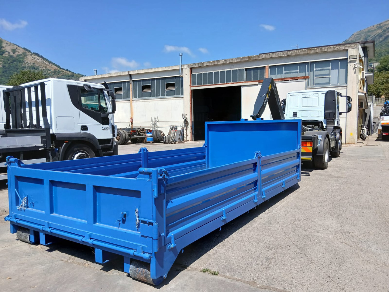 IVECO EUROCARGO 190EL25 - Kotalni prekucni tovornjak: slika 3 IVECO EUROCARGO 190EL25 - Kotalni prekucni tovornjak: slika 3