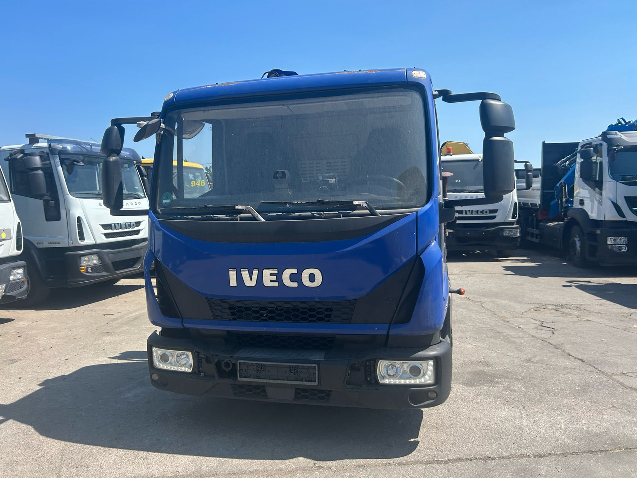 Tovornjak z dvigalom IVECO EUROCARGO 75-160: slika 7 Tovornjak z dvigalom IVECO EUROCARGO 75-160: slika 7