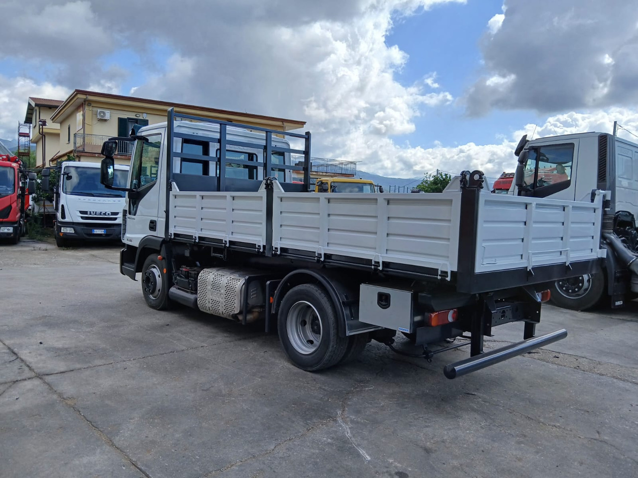 IVECO EUROCARGO 75-210 lizing IVECO EUROCARGO 75-210: slika 12