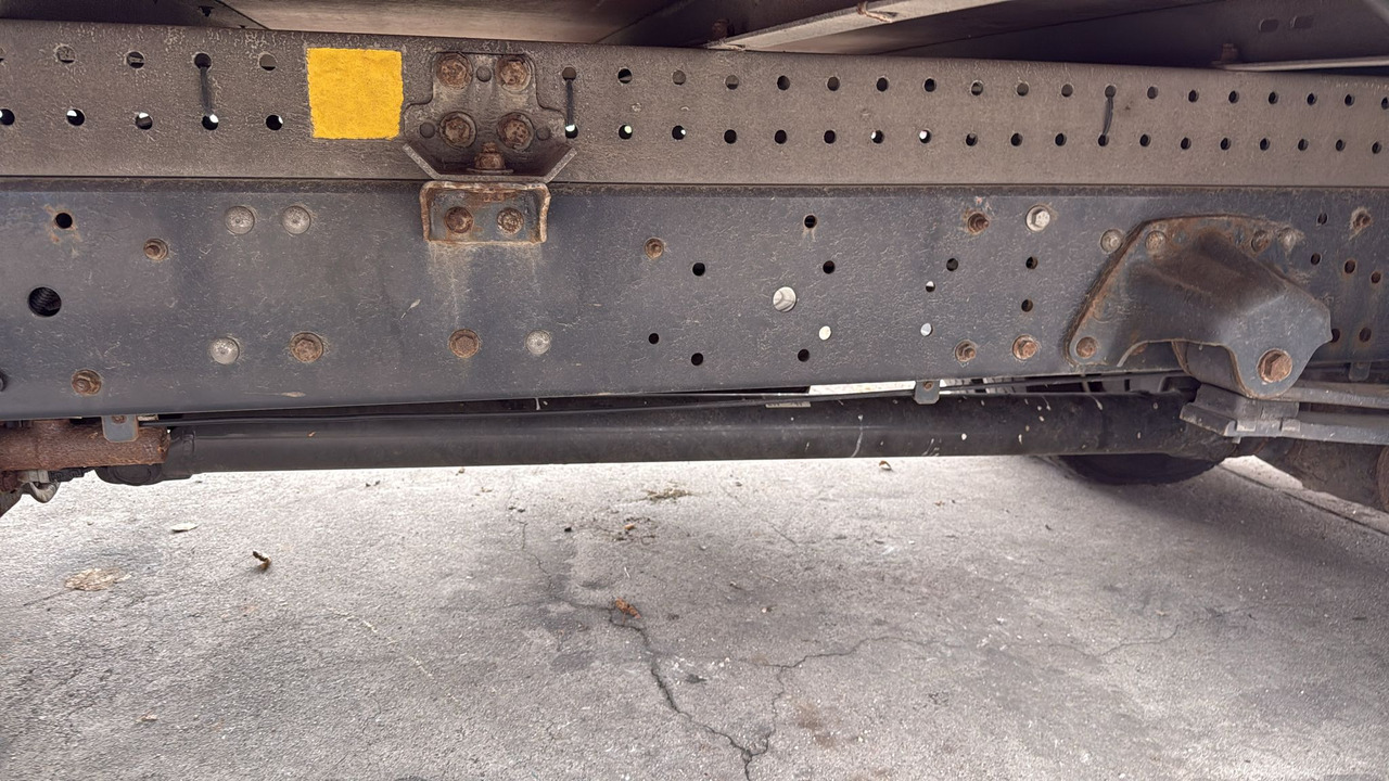 IVECO EUROCARGO 80-190 - Tovornjak-šasija: slika 3 IVECO EUROCARGO 80-190 - Tovornjak-šasija: slika 3