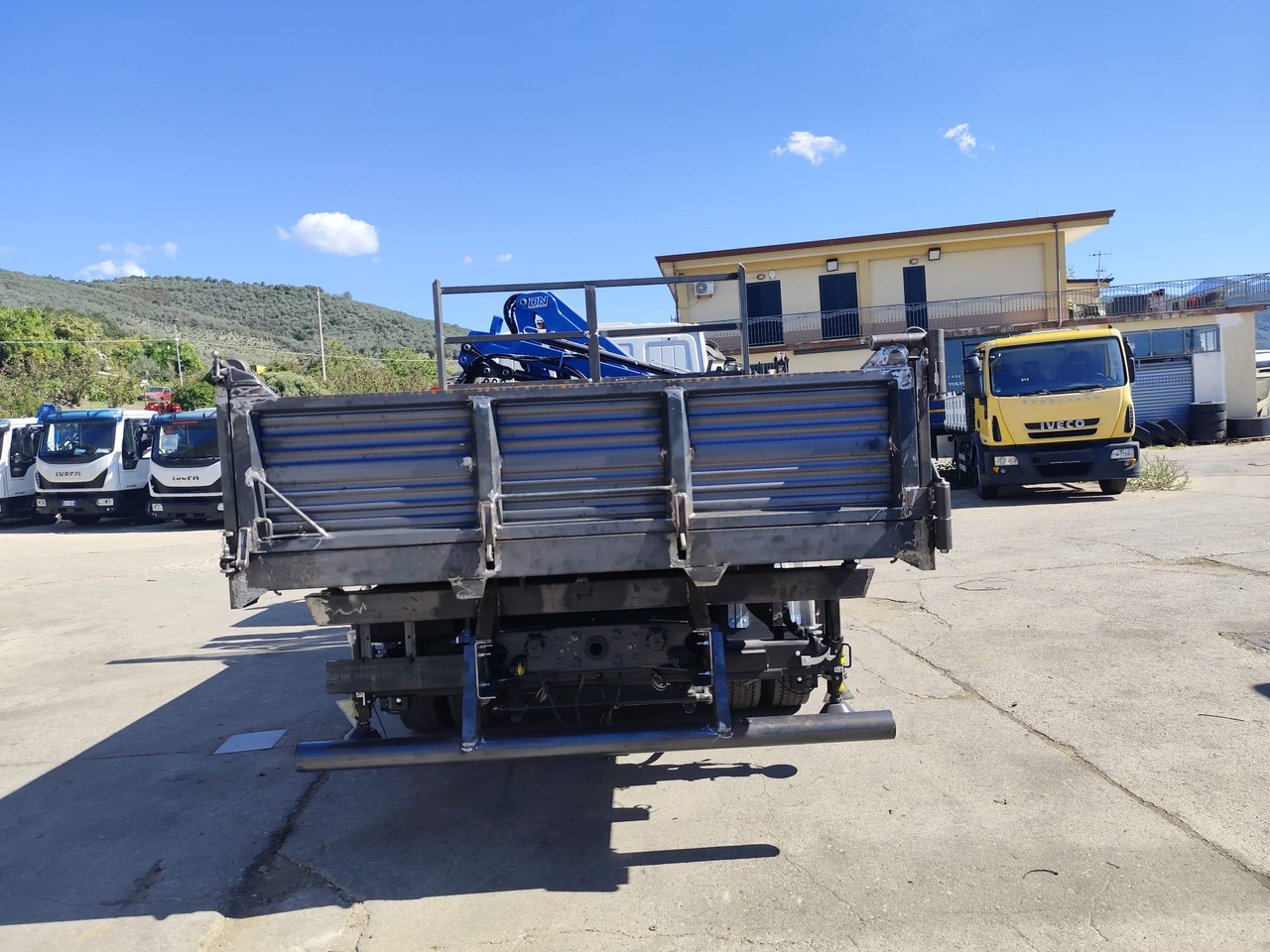 Tovornjak z dvigalom, Tovornjak prekucnik IVECO EUROCARGO 80-210: slika 24 Tovornjak z dvigalom, Tovornjak prekucnik IVECO EUROCARGO 80-210: slika 24