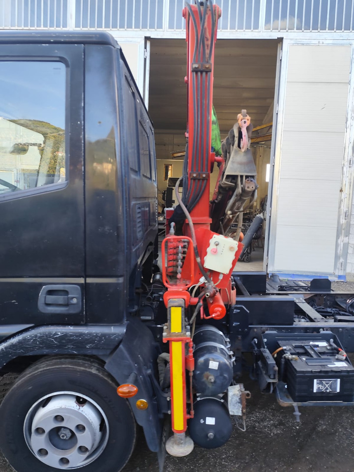 IVECO EUROCARGO 80E18 - Tovornjak z dvigalom, Tovornjak prekucnik: slika 4 IVECO EUROCARGO 80E18 - Tovornjak z dvigalom, Tovornjak prekucnik: slika 4