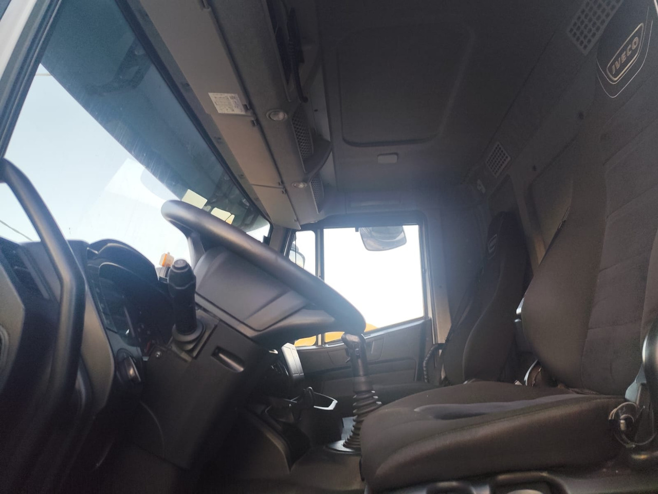 IVECO STRALIS AD 260S31 XP - Tovornjak-šasija: slika 5 IVECO STRALIS AD 260S31 XP - Tovornjak-šasija: slika 5