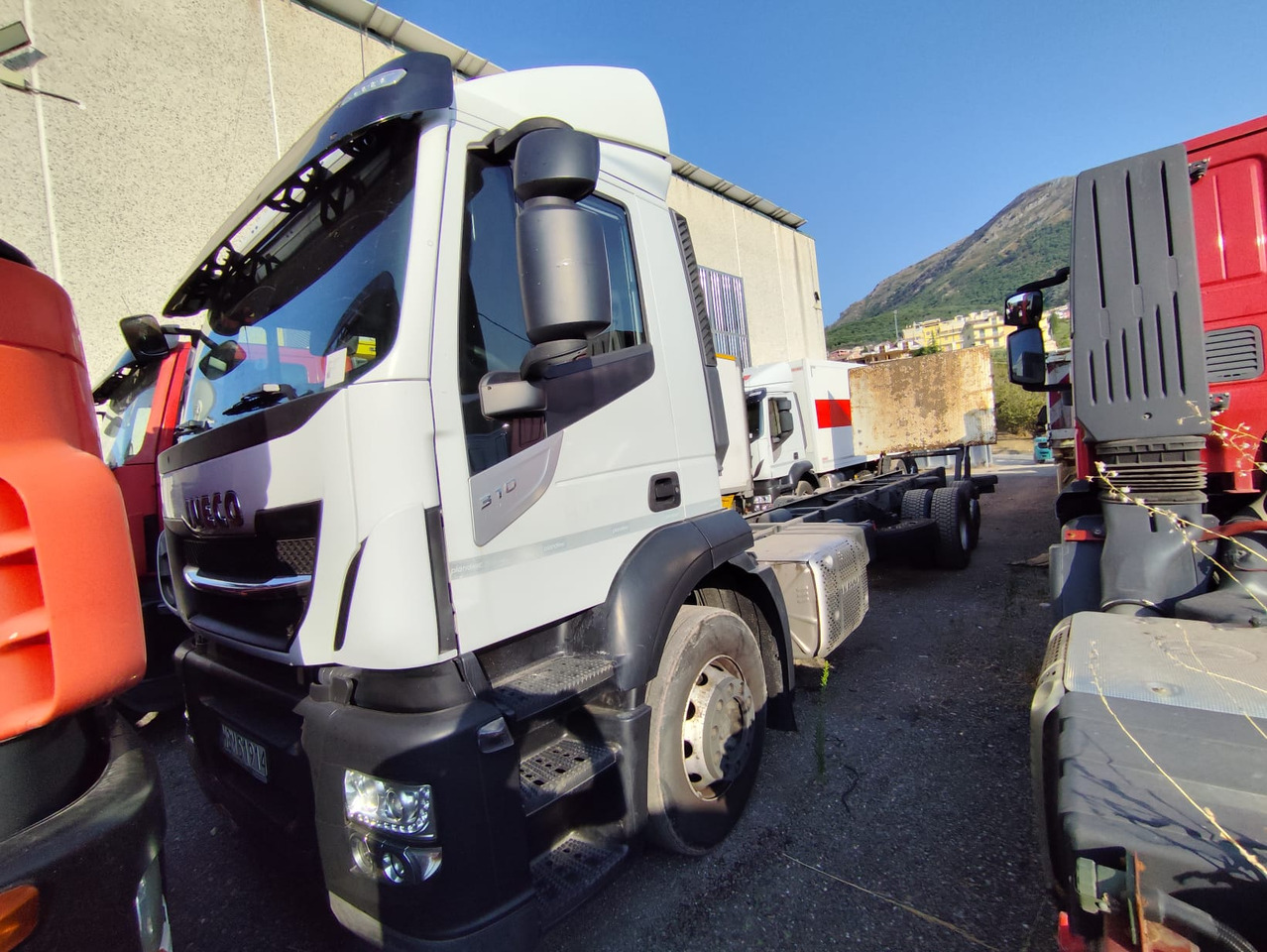 IVECO STRALIS AD 260S31 XP - Tovornjak zabojnik: slika 3 IVECO STRALIS AD 260S31 XP - Tovornjak zabojnik: slika 3
