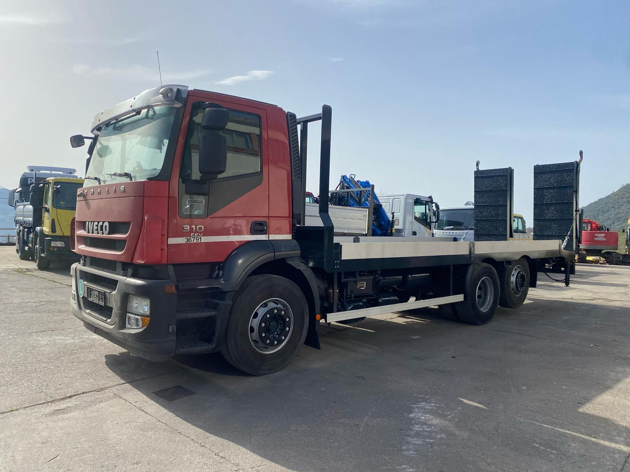 Tovornjak s kesonom IVECO STRALIS CUBE 260S31: slika 7