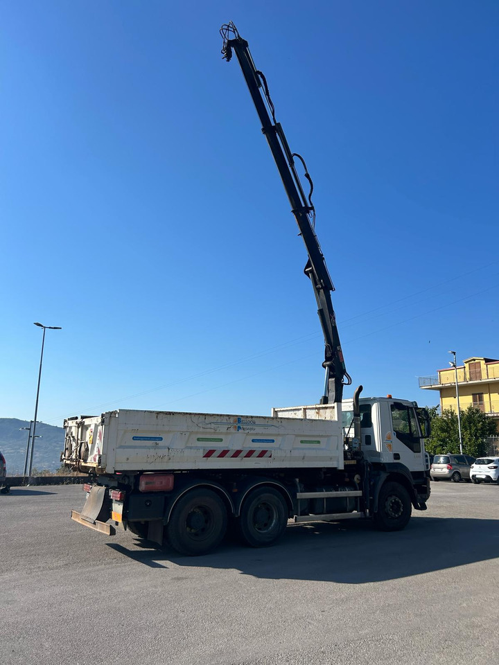 IVECO TRAKKER 260T36 - Tovornjak z dvigalom, Tovornjak prekucnik: slika 4 IVECO TRAKKER 260T36 - Tovornjak z dvigalom, Tovornjak prekucnik: slika 4