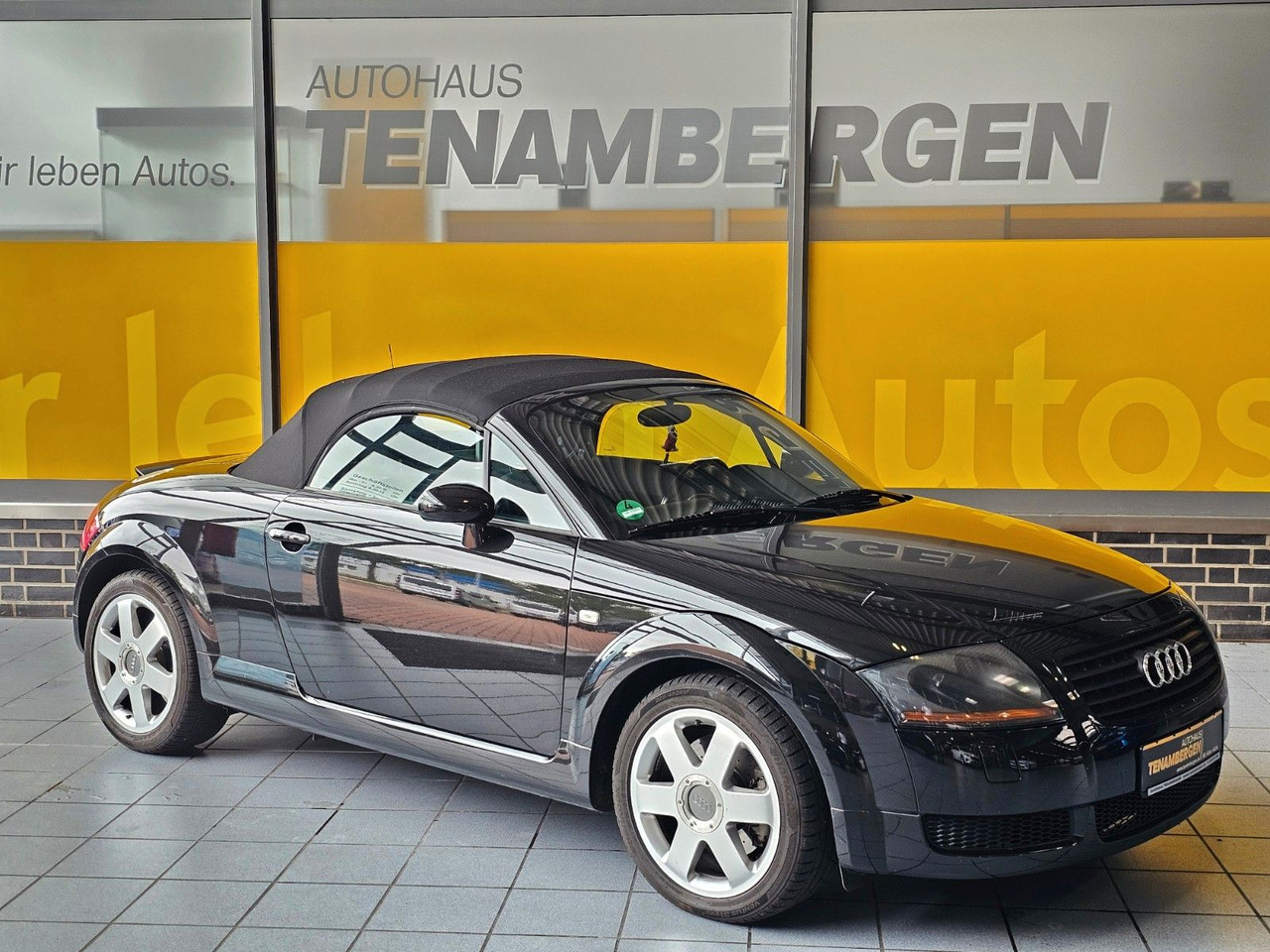 Audi TT 1.8 T Roadster Sitzheizung neues Verdeck - Avtomobil: slika 1 Audi TT 1.8 T Roadster Sitzheizung neues Verdeck - Avtomobil: slika 1