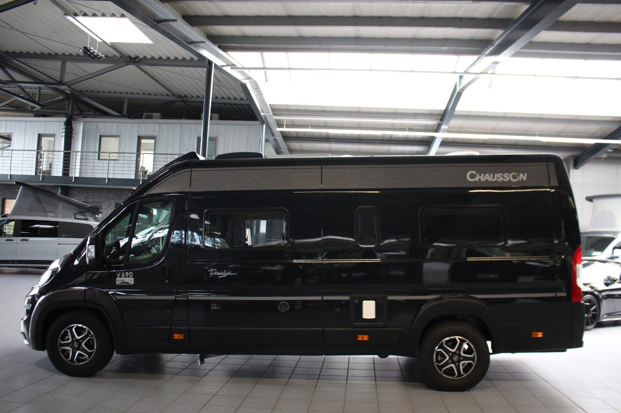 Chausson V 690/10 AT-9 Premium Road Hubbett Rampe Solar - Kombi avtodom: slika 3 Chausson V 690/10 AT-9 Premium Road Hubbett Rampe Solar - Kombi avtodom: slika 3