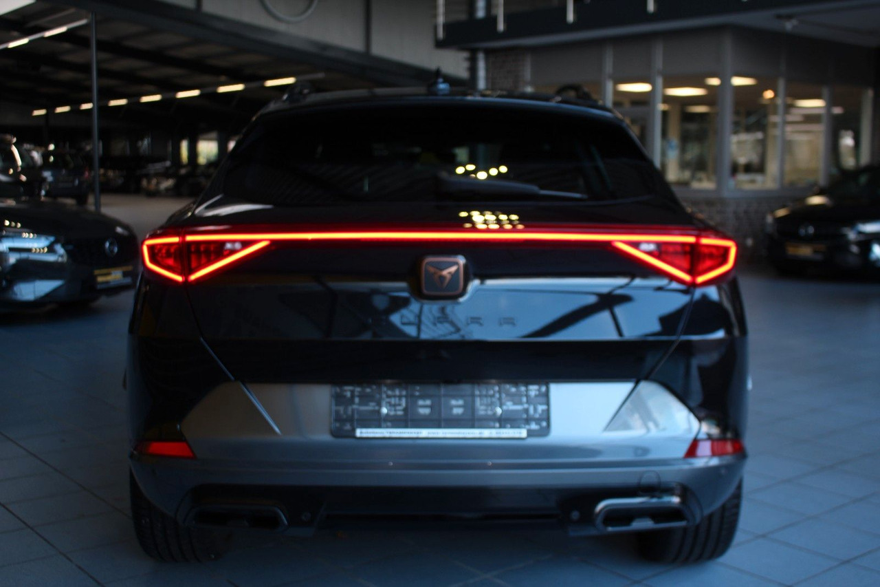 Cupra Formentor 1.5 TSI DSG Beats Kamera LED ACC - SUV: slika 5 Cupra Formentor 1.5 TSI DSG Beats Kamera LED ACC - SUV: slika 5