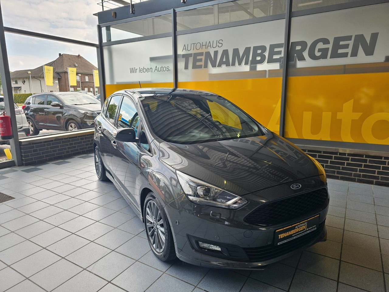 Ford C-MAX 1.5 Sport Automatik Bi-Xenon Navi Standhzg - Potniški kombi: slika 2 Ford C-MAX 1.5 Sport Automatik Bi-Xenon Navi Standhzg - Potniški kombi: slika 2