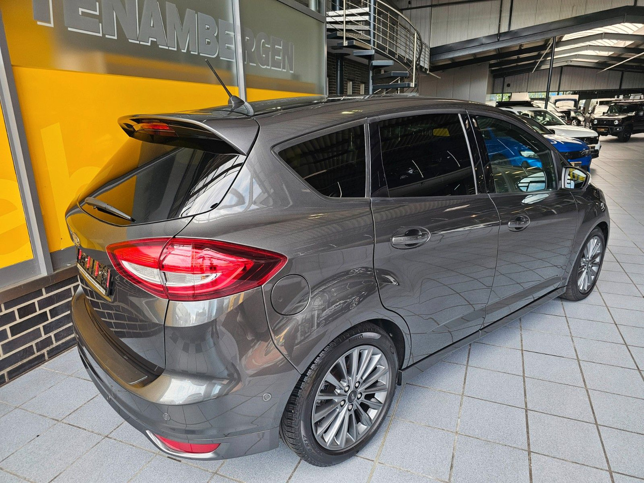 Ford C-MAX 1.5 Sport Automatik Bi-Xenon Navi Standhzg - Potniški kombi: slika 3 Ford C-MAX 1.5 Sport Automatik Bi-Xenon Navi Standhzg - Potniški kombi: slika 3