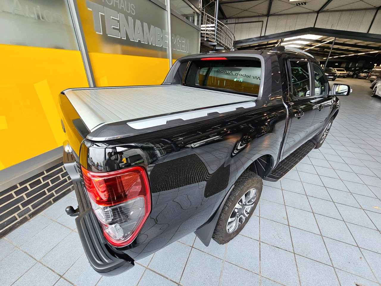 Ford Ranger Wildtrak DoKa 4x4 Standhzg. ACC LED AHK - SUV: slika 3 Ford Ranger Wildtrak DoKa 4x4 Standhzg. ACC LED AHK - SUV: slika 3