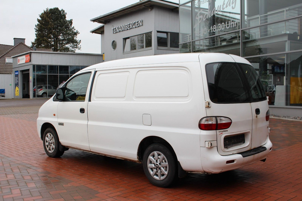 Hyundai H-1 Kasten Tüv 07/26 Motorschaden - Mali kombi: slika 5 Hyundai H-1 Kasten Tüv 07/26 Motorschaden - Mali kombi: slika 5