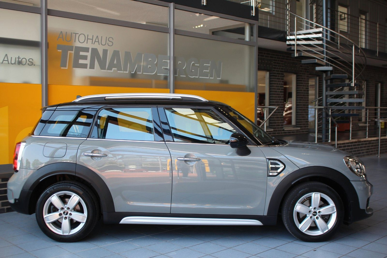 MINI Cooper D Countryman Pepper Navi Klimaaut. PDC - Avtomobil: slika 3 MINI Cooper D Countryman Pepper Navi Klimaaut. PDC - Avtomobil: slika 3