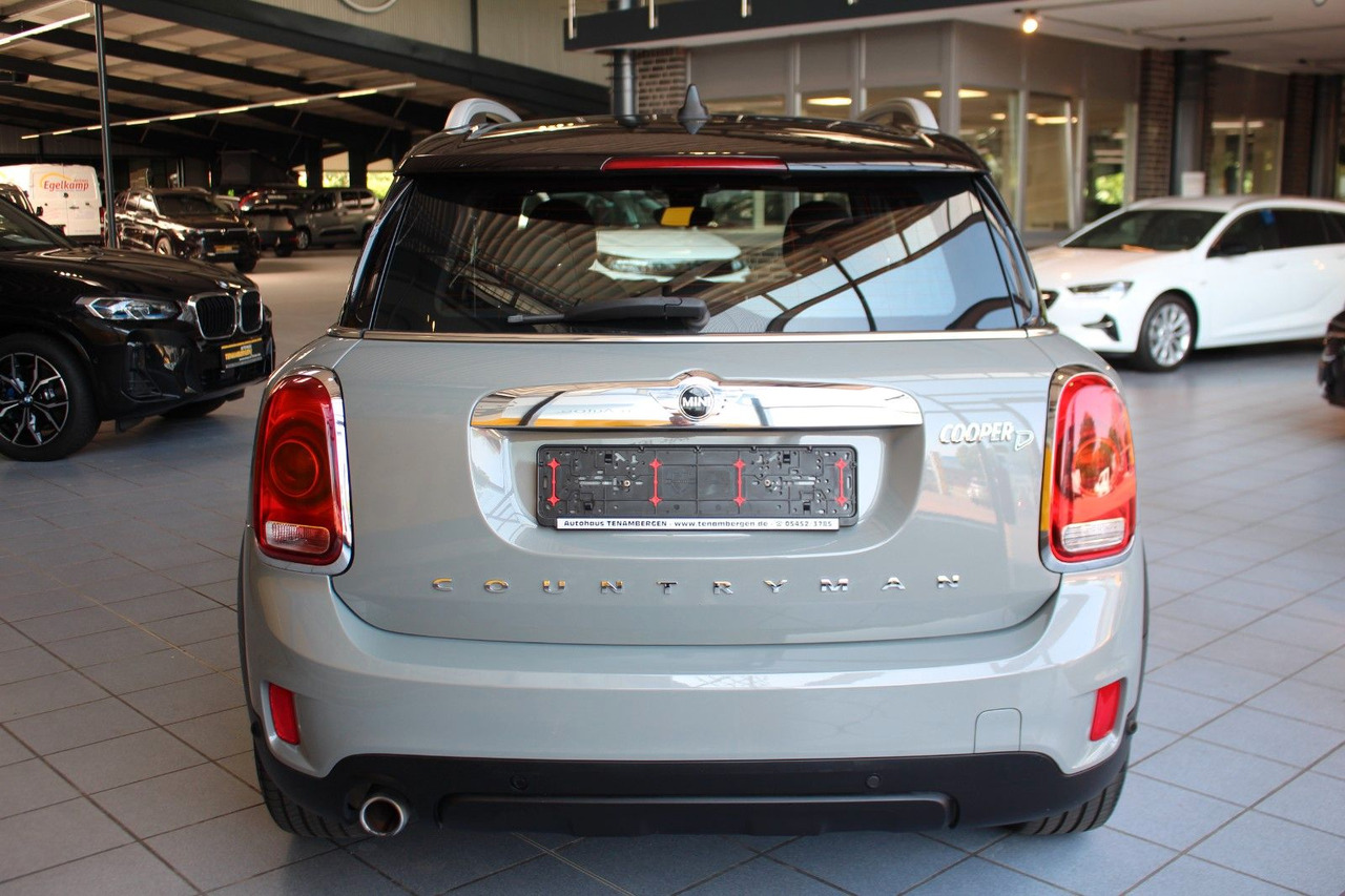 MINI Cooper D Countryman Pepper Navi Klimaaut. PDC - Avtomobil: slika 5 MINI Cooper D Countryman Pepper Navi Klimaaut. PDC - Avtomobil: slika 5