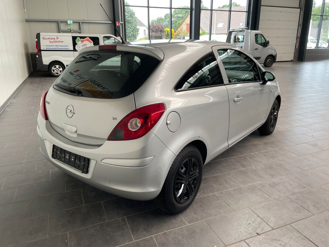 Opel Corsa D Edition Tüv Neu - Avtomobil: slika 3 Opel Corsa D Edition Tüv Neu - Avtomobil: slika 3