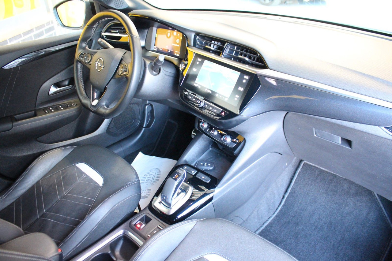 Avtomobil Opel Corsa F Ultimate AT-8 Alcantara IntelliLux Navi: slika 17