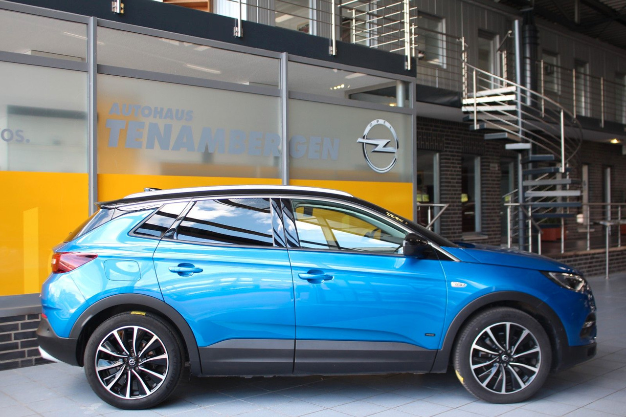 Opel Grandland Plug-in-Hybrid AHK Navi Leder LED Kam. - SUV: slika 4 Opel Grandland Plug-in-Hybrid AHK Navi Leder LED Kam. - SUV: slika 4