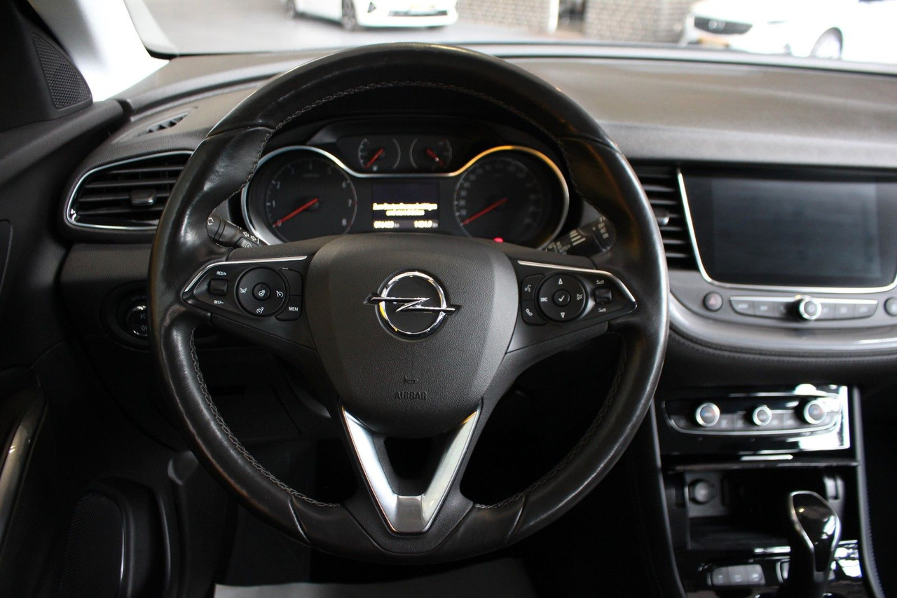 SUV Opel Grandland X Automatik Leder Navi AHK Kamera LED: slika 10