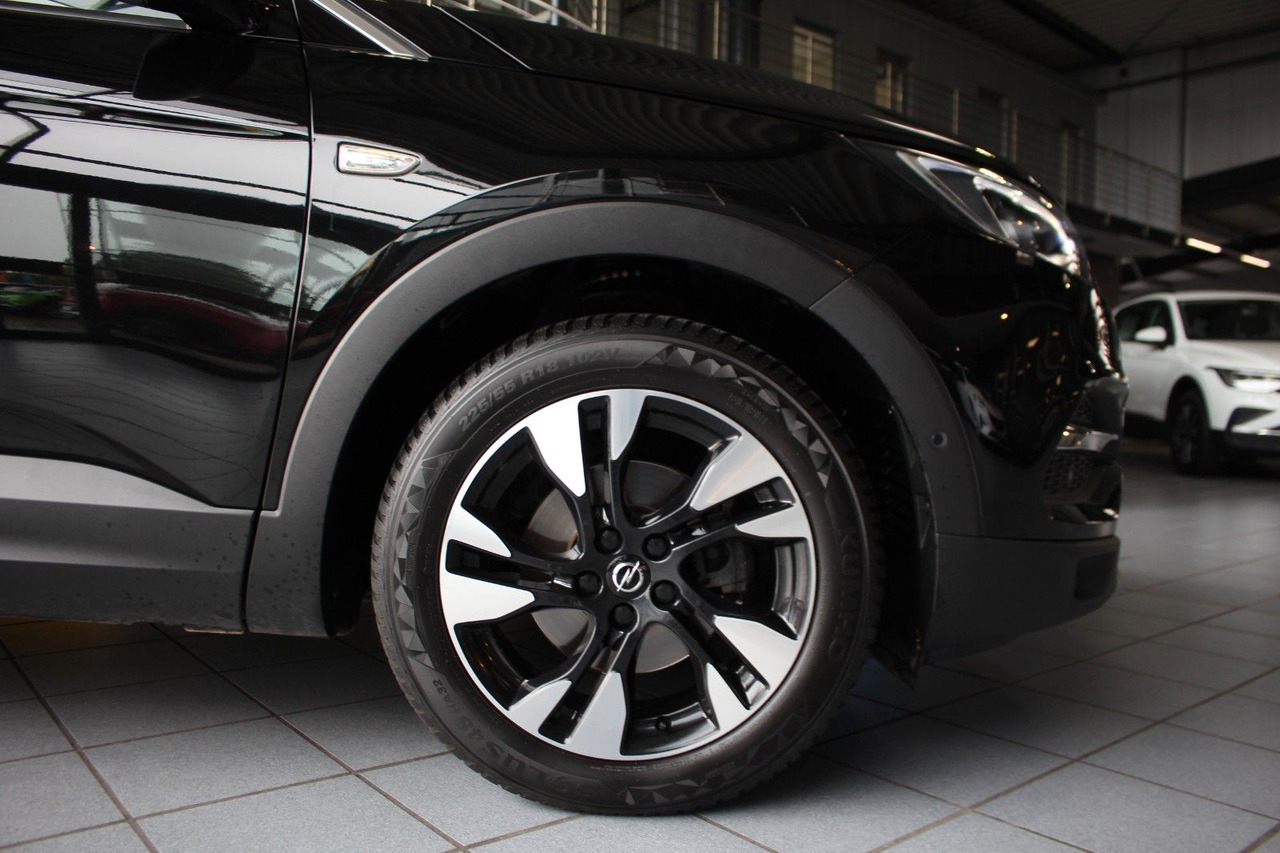 SUV Opel Grandland X Automatik Leder Navi AHK Kamera LED: slika 20