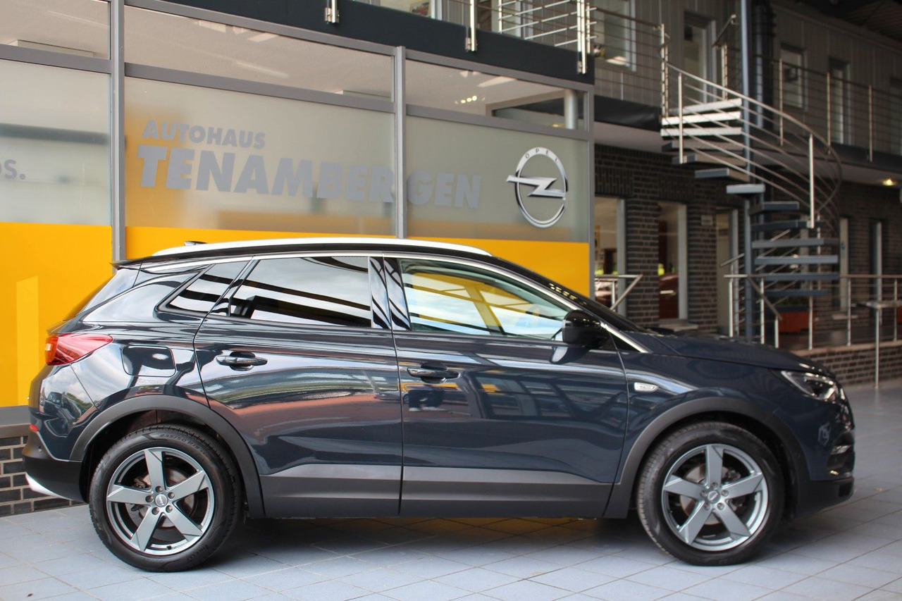 Opel Grandland X Ultimate Leder Navi Sitzlüftung AHK - SUV: slika 3 Opel Grandland X Ultimate Leder Navi Sitzlüftung AHK - SUV: slika 3