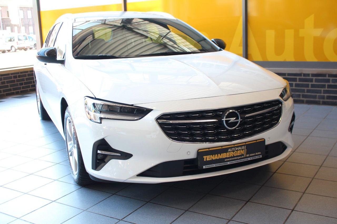 Opel Insignia B ST 2.0 Business Matrix-LED Keyless - Karavan: slika 2 Opel Insignia B ST 2.0 Business Matrix-LED Keyless - Karavan: slika 2