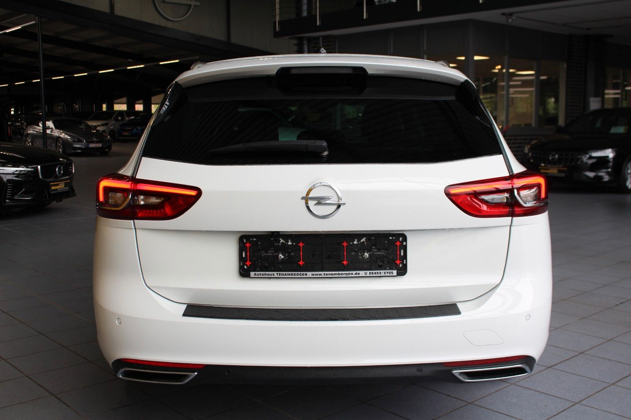 Opel Insignia B ST 4x4 Leder Massage Bose Matrix AHK - Avtomobil: slika 5 Opel Insignia B ST 4x4 Leder Massage Bose Matrix AHK - Avtomobil: slika 5