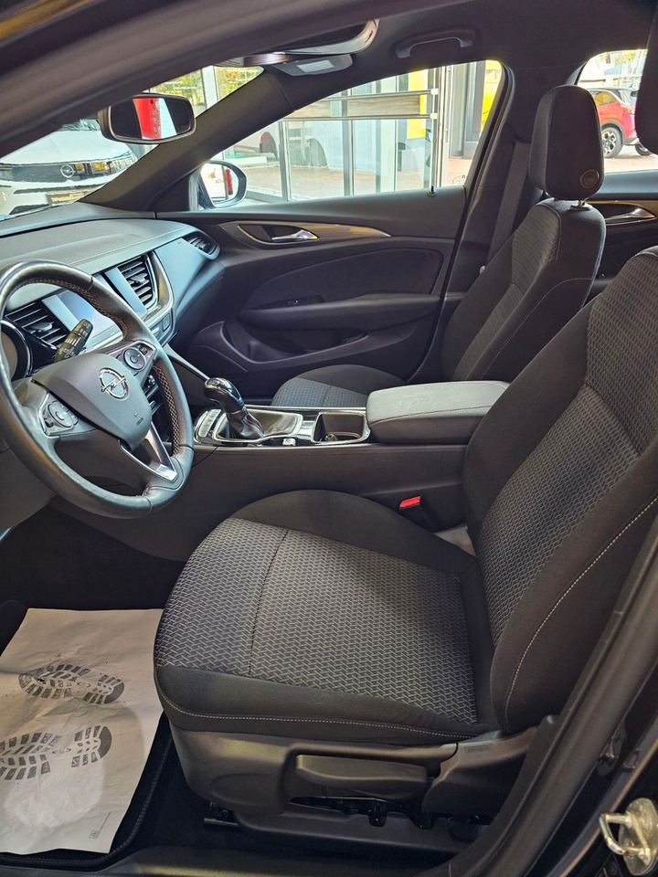 Opel Insignia B ST SHZ LHzg Carplay PDC Spurassistent - Karavan: slika 5 Opel Insignia B ST SHZ LHzg Carplay PDC Spurassistent - Karavan: slika 5