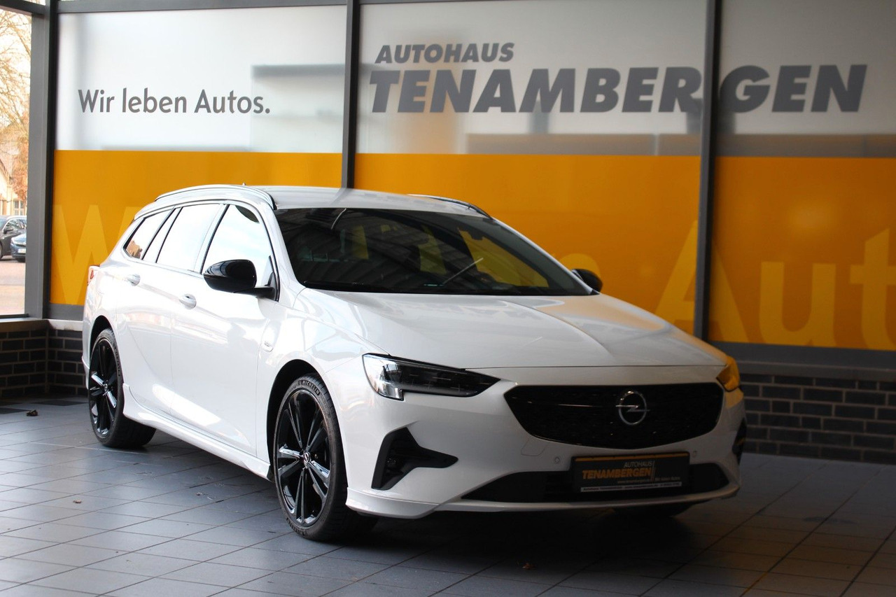Opel Insignia B Sports Tourer Ultimate 4x4 AHK ACC - Avtomobil: slika 2 Opel Insignia B Sports Tourer Ultimate 4x4 AHK ACC - Avtomobil: slika 2