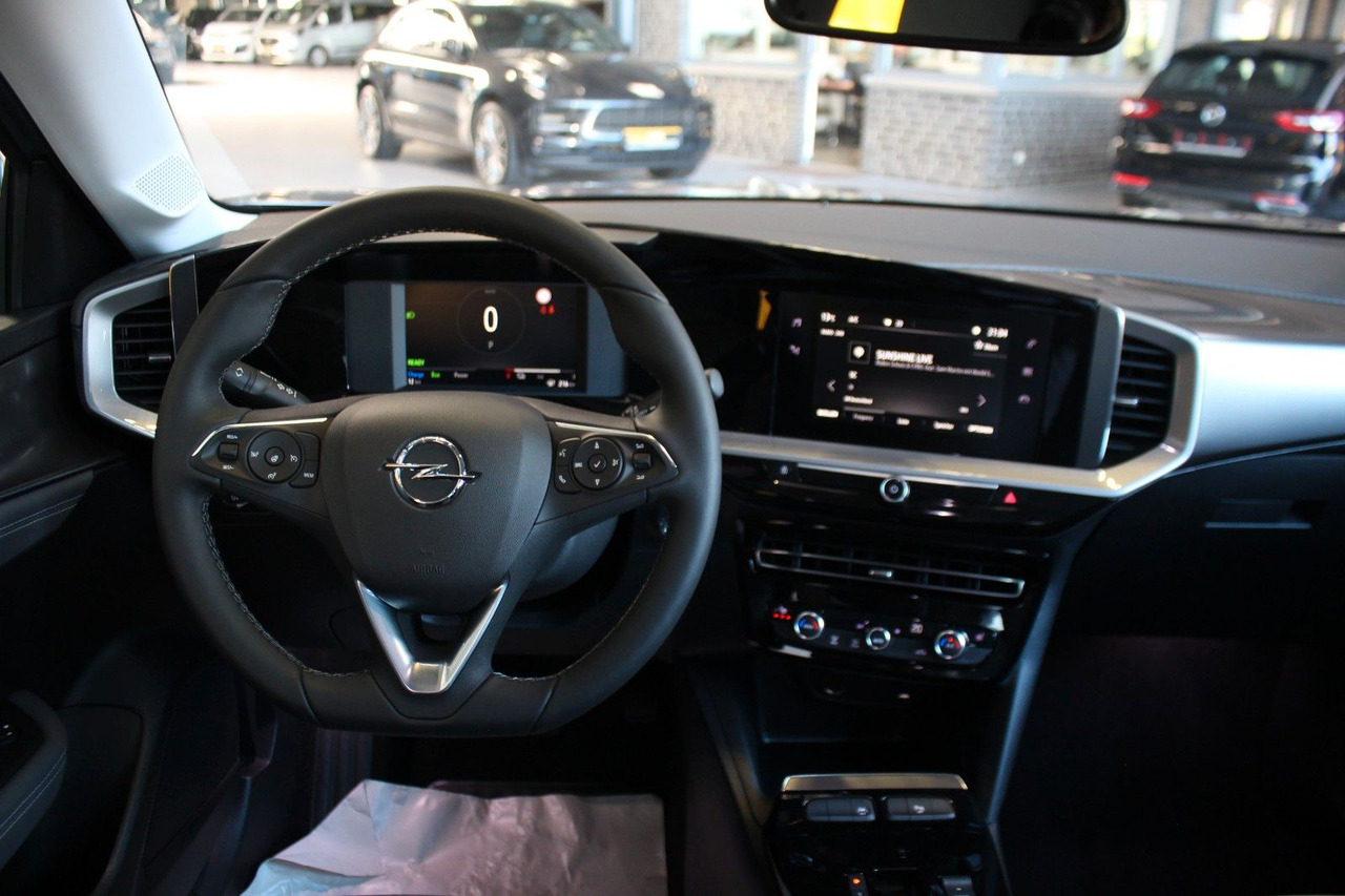 SUV Opel Mokka e Elegance Lenkradheizung 180° Kamera LED: slika 13