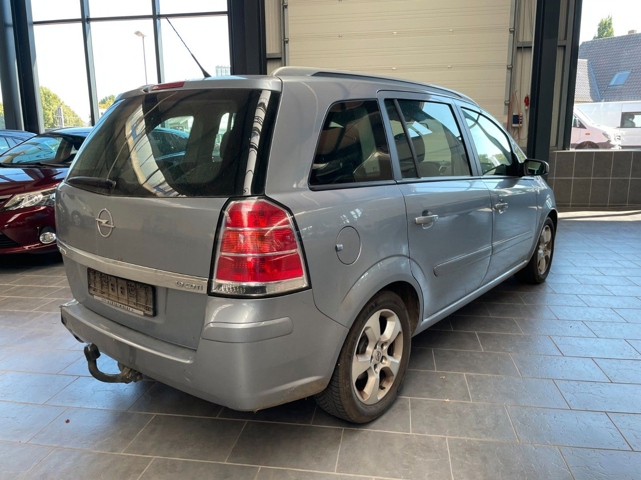 Opel Zafira B Edition - Potniški kombi: slika 3 Opel Zafira B Edition - Potniški kombi: slika 3