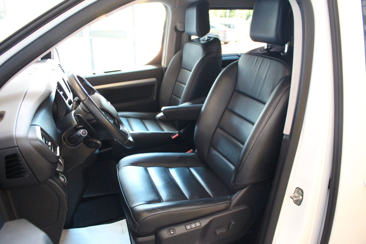 Opel Zafira Life Tourer M VIP-Sitze Tisch Leder AHK - Potniški kombi: slika 5 Opel Zafira Life Tourer M VIP-Sitze Tisch Leder AHK - Potniški kombi: slika 5
