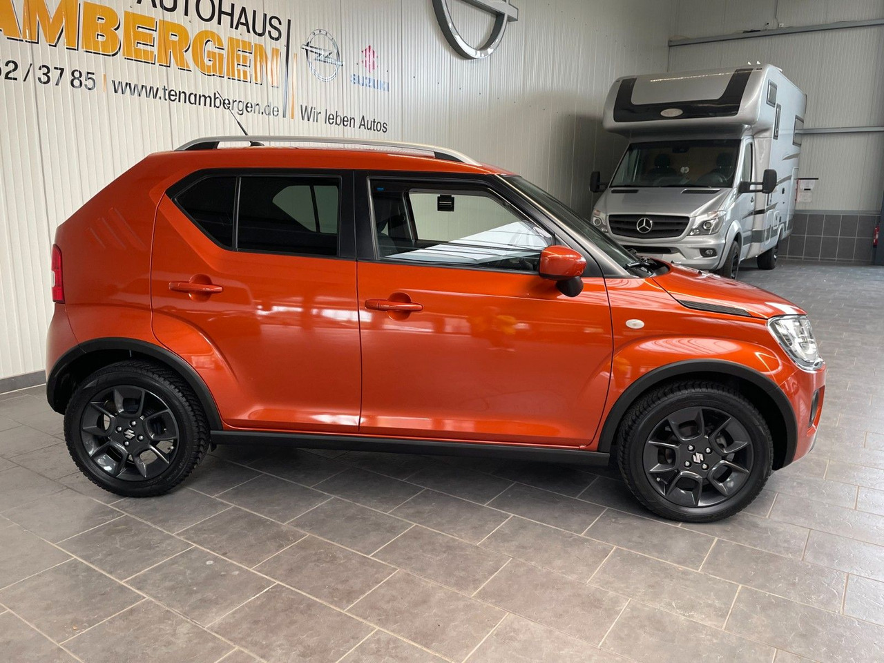 Suzuki Ignis 1.2 Comfort /Hybrid/Automatik/DAB/Navi - Avtomobil: slika 2 Suzuki Ignis 1.2 Comfort /Hybrid/Automatik/DAB/Navi - Avtomobil: slika 2