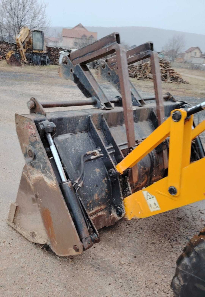 JCB 3CX - Bager nakladalec: slika 3 JCB 3CX - Bager nakladalec: slika 3