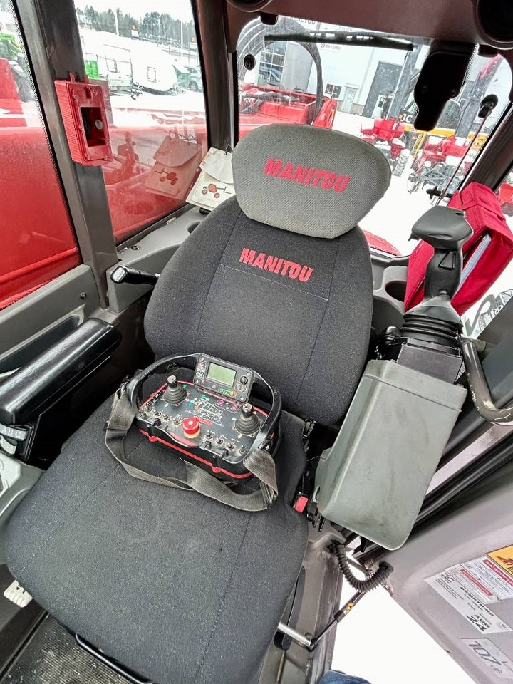 Teleskopski viličar Manitou MRT 2150 Privilege: slika 6