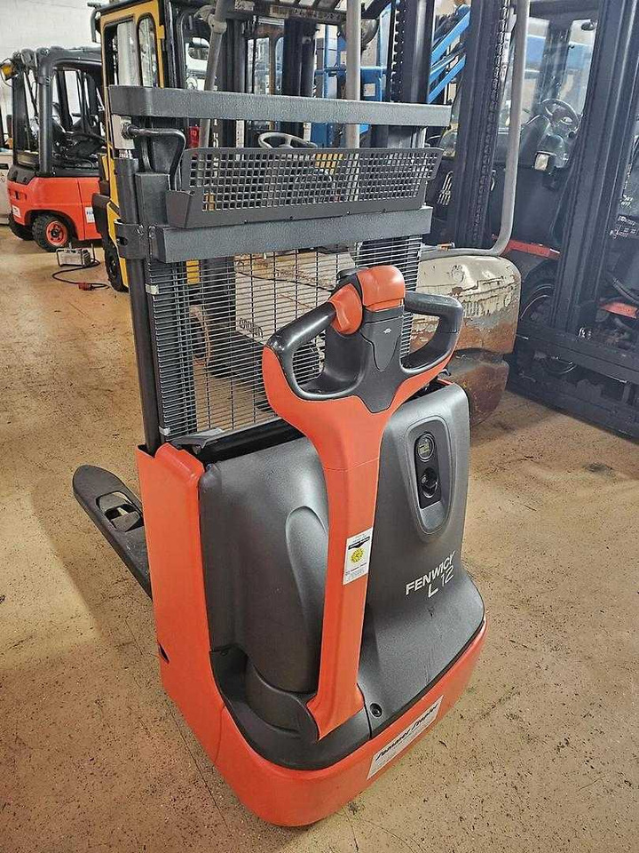 Linde L12 - Stroj za zlaganje: slika 5 Linde L12 - Stroj za zlaganje: slika 5