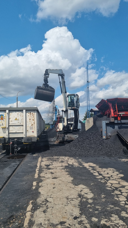 Terex TM 230 - Bager za prekladanje primarnih/ Sekundarnih surovin: slika 3 Terex TM 230 - Bager za prekladanje primarnih/ Sekundarnih surovin: slika 3