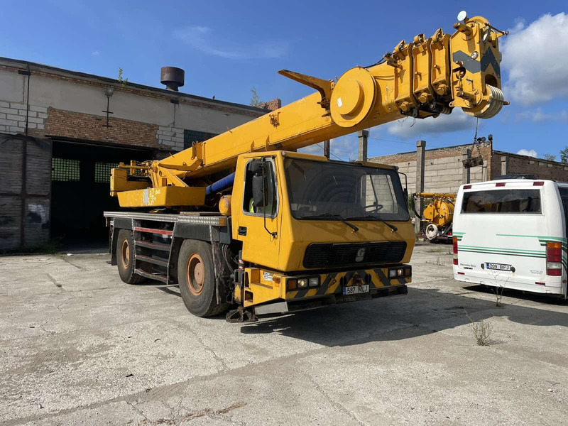 Grove GMK 2035 - Avtodvigalo za vse namene: slika 2 Grove GMK 2035 - Avtodvigalo za vse namene: slika 2