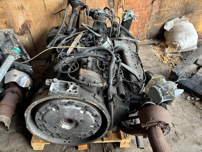 Mercedes-Benz O405 - Motor: slika 3 Mercedes-Benz O405 - Motor: slika 3