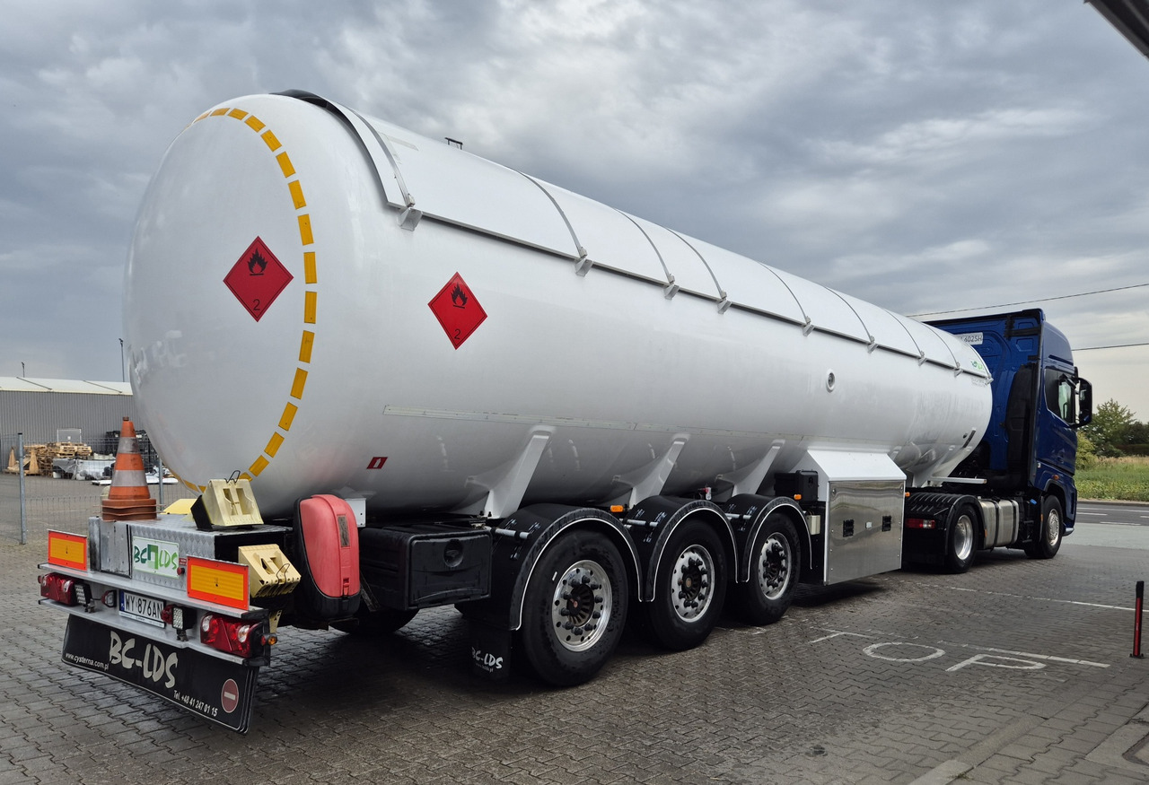BC-LDS EMERSON/ propane/ butane/ lpg/ gpl - Polprikolica cisterna: slika 3 BC-LDS EMERSON/ propane/ butane/ lpg/ gpl - Polprikolica cisterna: slika 3
