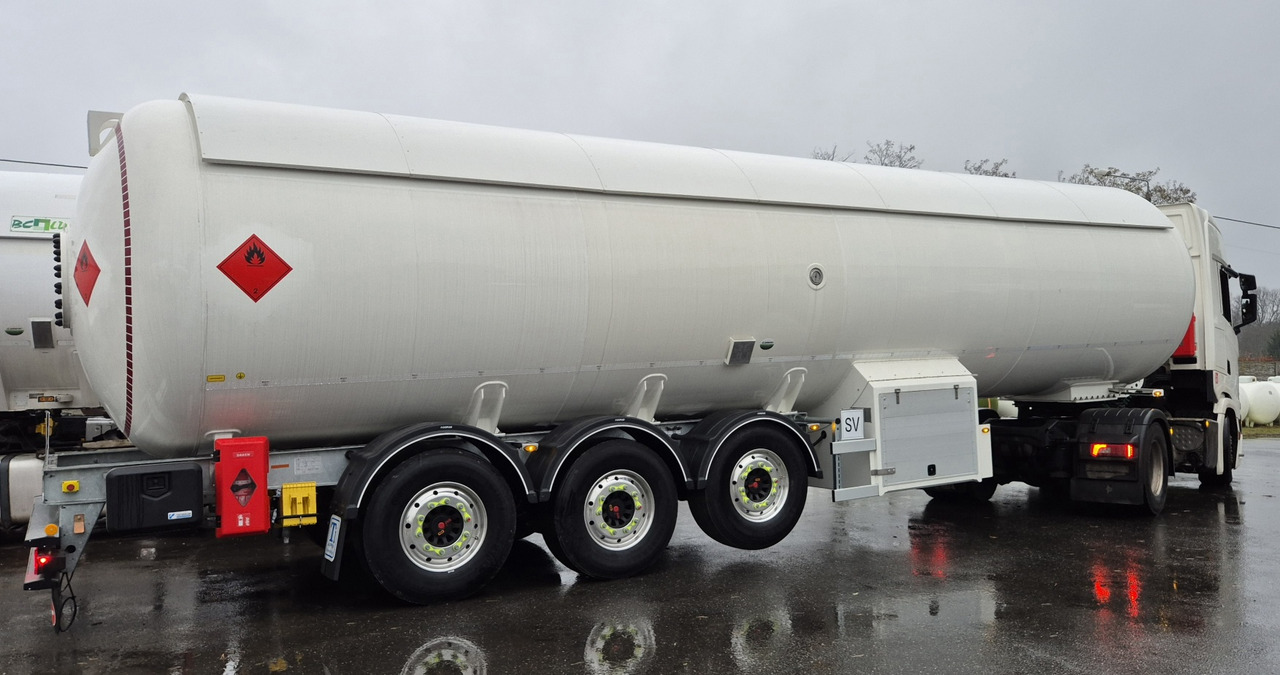 TECHNOIMPIANTI/ TiAPM LPG/ GPL/ PROPANE/ wynajem - Polprikolica cisterna: slika 2 TECHNOIMPIANTI/ TiAPM LPG/ GPL/ PROPANE/ wynajem - Polprikolica cisterna: slika 2