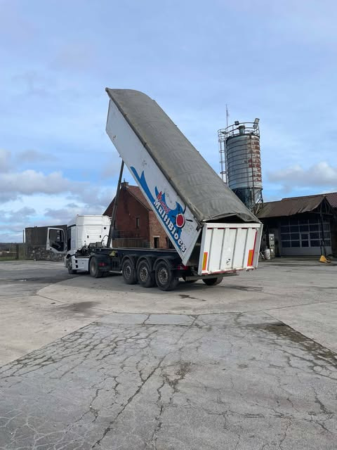 Nov Polprikolica BENALU c39: slika 10